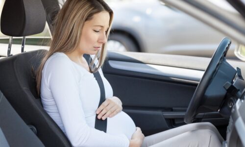 What is the average settlement for a car accident while pregnant?