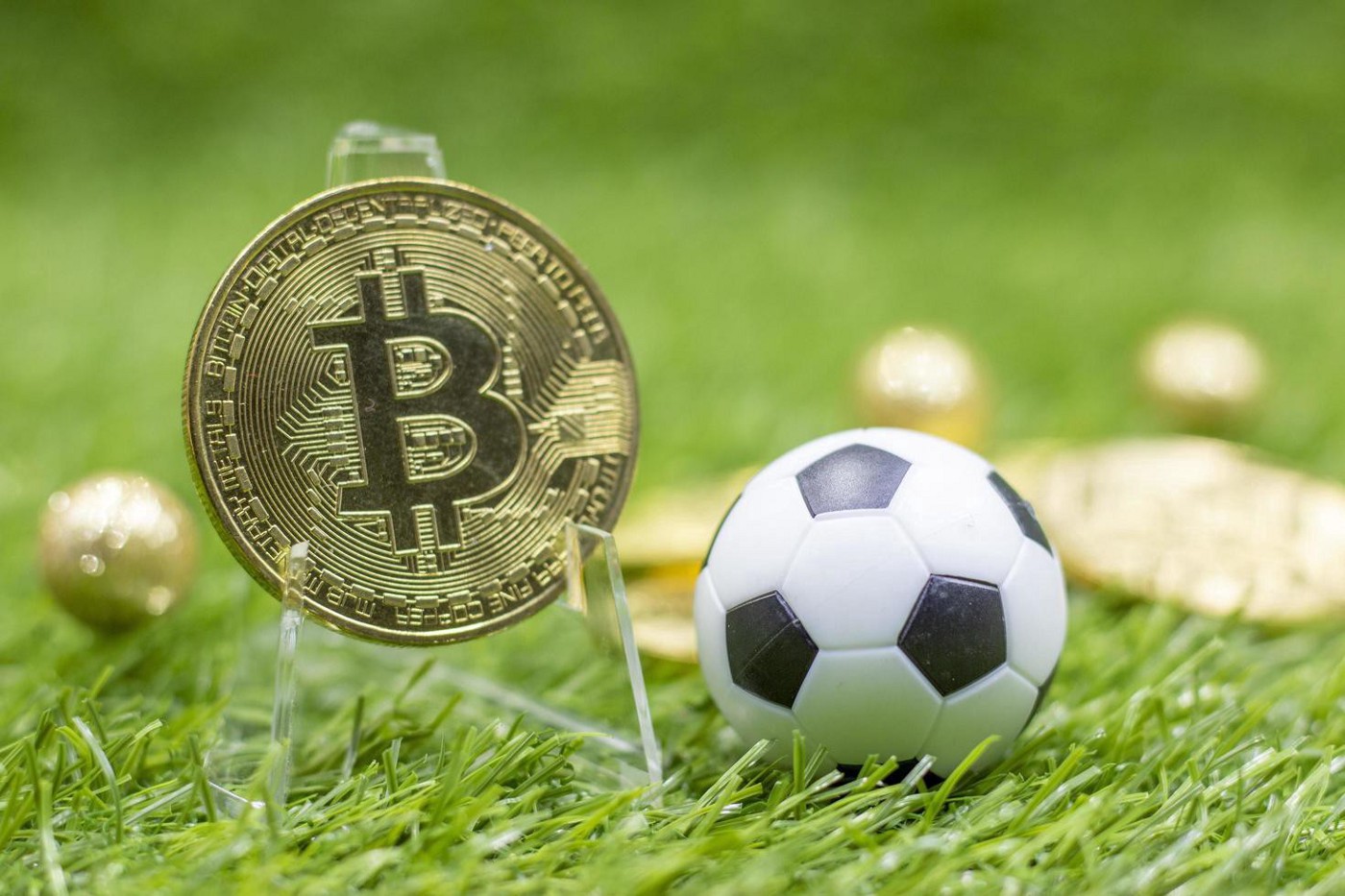 Blockchain and football, tokens appeal to teams and fans: all impacts