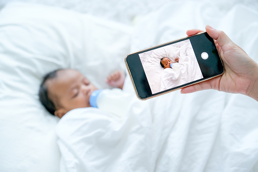 6 smart ways of Google Assistant for Your kid’s Good Night’s Sleep